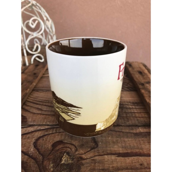 2011 Starbucks France collectors coffee - Picture 2 of 6